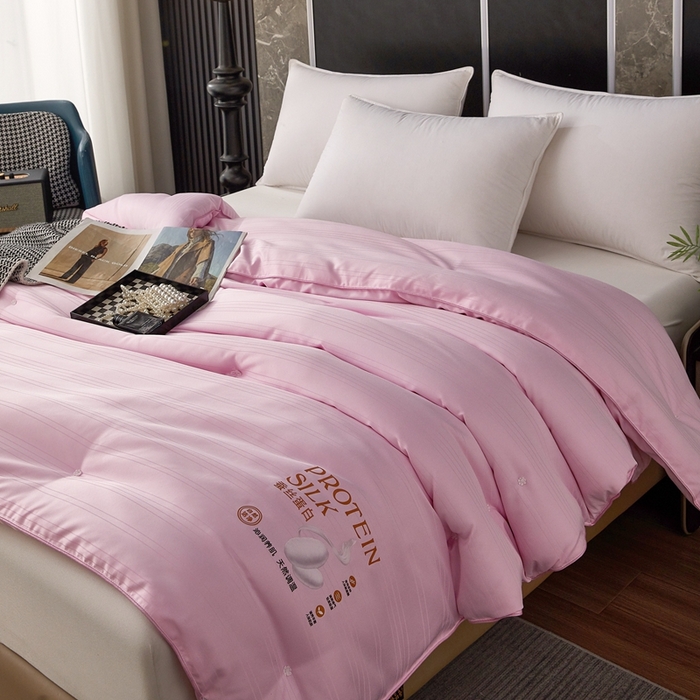 91家纺网 家纺一手货源 找家纺 喜糯糯 2025新款长绒棉提花被子被芯 樱花粉