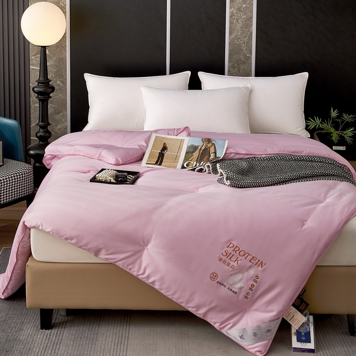 91家纺网 家纺一手货源 找家纺 喜糯糯 2025新款长绒棉提花被子被芯 樱花粉