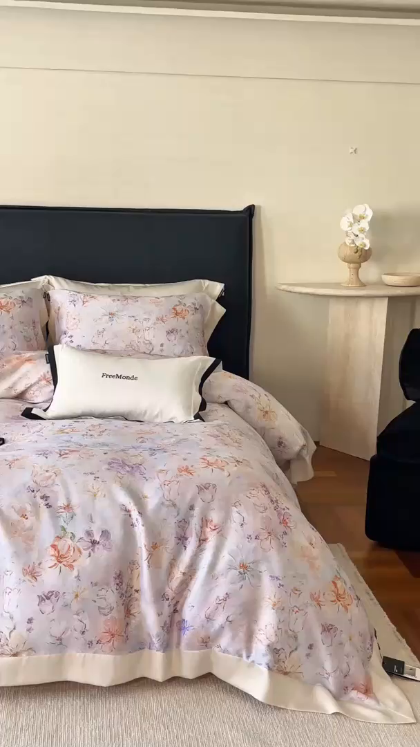 91家纺网 家纺一手货源 找家纺 蕾诺家纺 2025新款60支进口奥地利兰精天丝数码印花四件套 微芒-轻紫