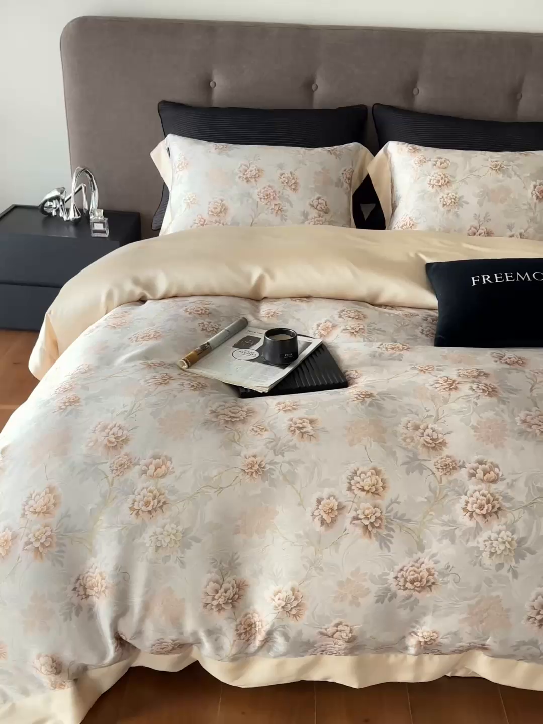 91家纺网 家纺一手货源 找家纺 蕾诺家纺 2025新款60支进口奥地利兰精天丝数码印花四件套 长乐-琥珀咖