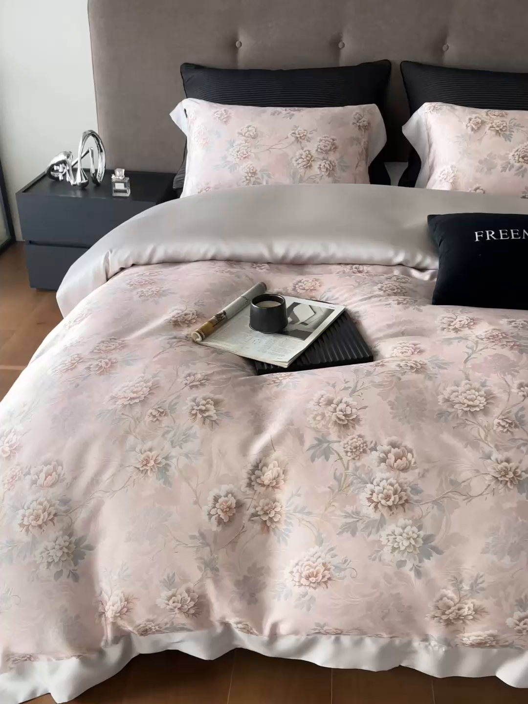 91家纺网 家纺一手货源 找家纺 蕾诺家纺 2025新款60支进口奥地利兰精天丝数码印花四件套 长乐-木槿粉