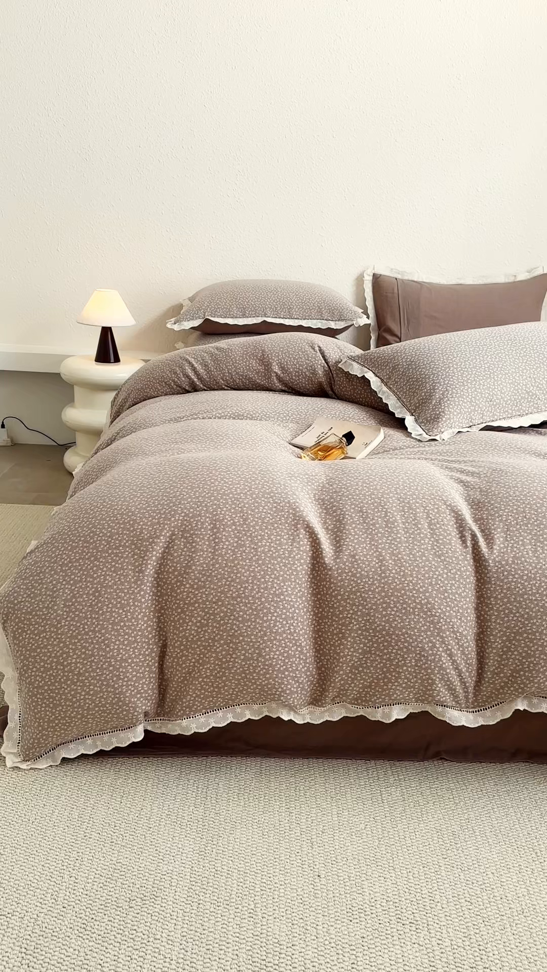 91家纺网 家纺一手货源 找家纺 （总）忘忧草 2025新款全棉纯棉色织提花四件套-花漾