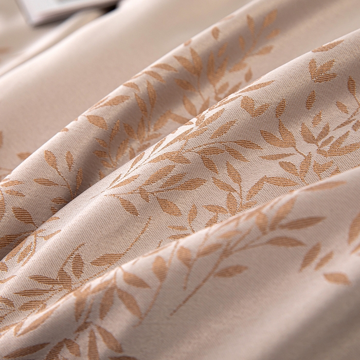 91家纺网 家纺一手货源 找家纺 尚品家纺 2025新款贡缎提花蚕丝被 奶棕咖