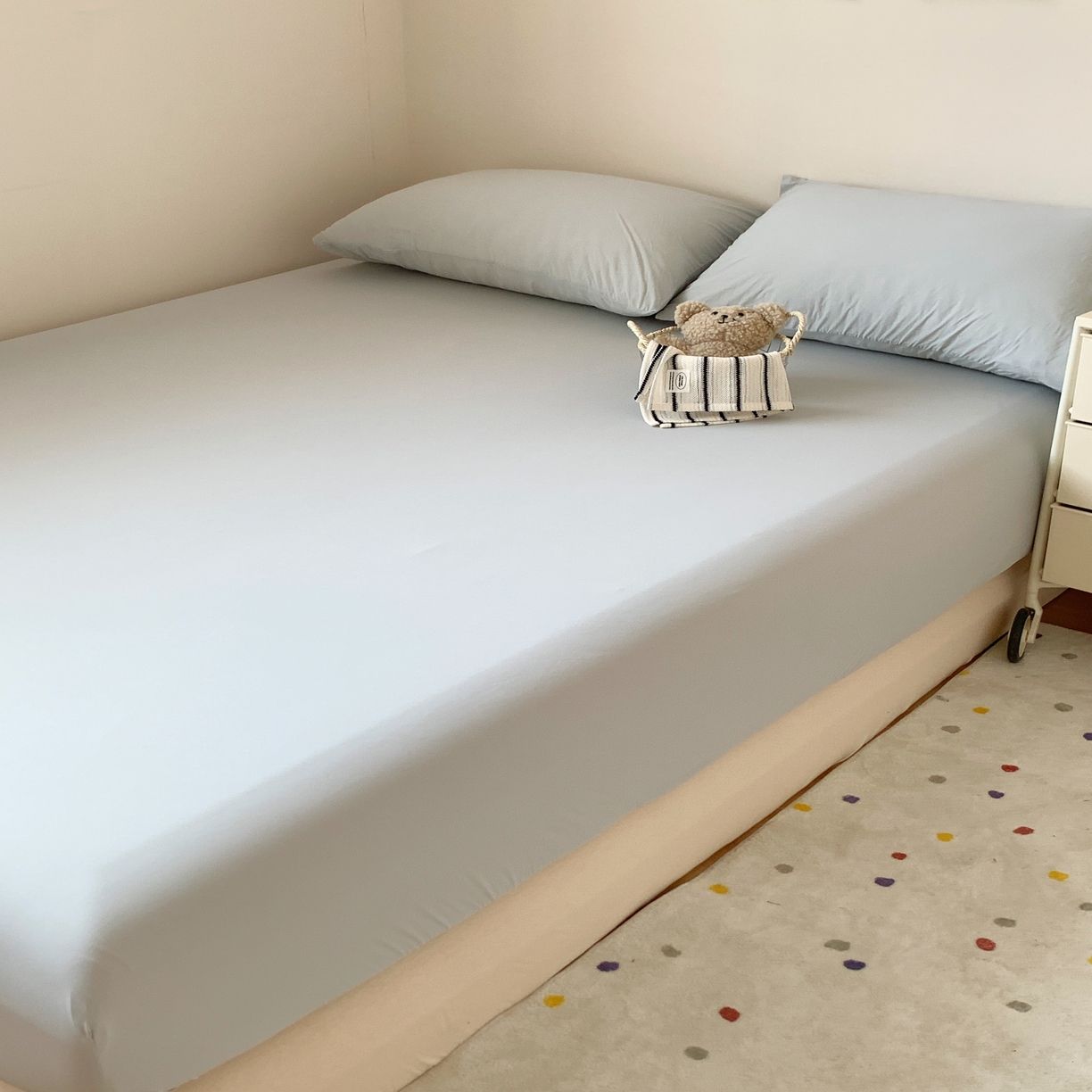 91家纺网 家纺一手货源 找家纺 桃喜 2025新A类 “冰纱”双拼凉感双层纱锦氨夏被夏凉被空调被 床笠三件套-灰色