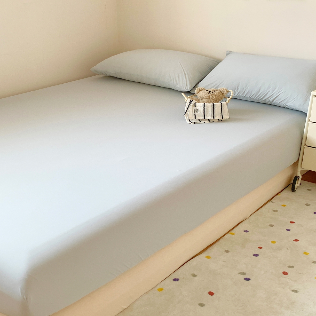 91家纺网 家纺一手货源 找家纺 桃喜 2025新A类 “冰纱”双拼凉感双层纱锦氨夏被夏凉被空调被 床笠三件套-灰色