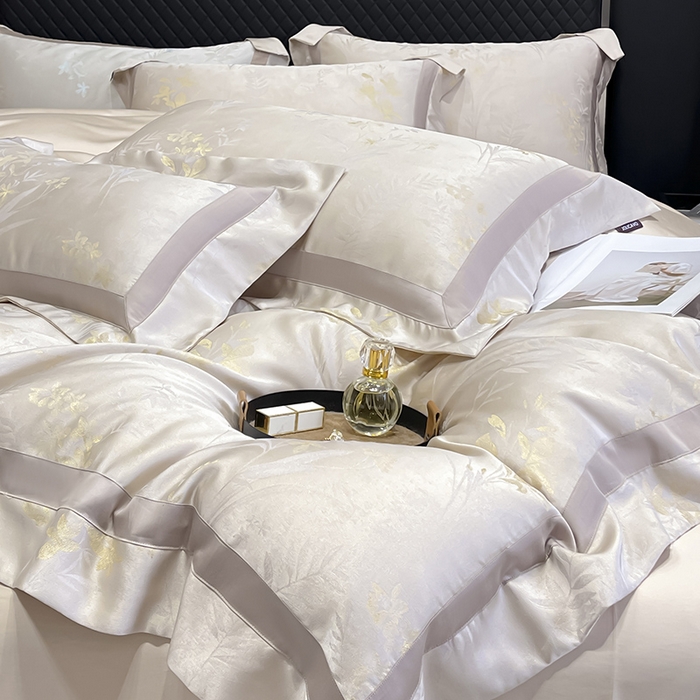 91家纺网 家纺一手货源 找家纺  2025夏季A类天丝棉贡缎提花四件套真丝全工艺丝滑裸睡长绒棉床单床笠轻奢风爆款床上用品 -尤朵 尤朵-柔杏