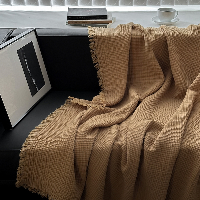91家纺网 家纺一手货源 找家纺 山舍家居 2025年全棉四层纱布流苏盖毯夏被沙发巾 豆蔻
