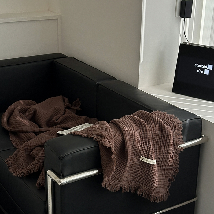 91家纺网 家纺一手货源 找家纺 山舍家居 2025年全棉四层纱布流苏盖毯夏被沙发巾 陶泥