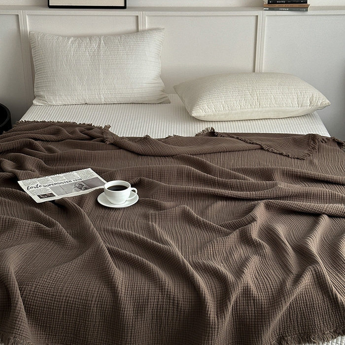 91家纺网 家纺一手货源 找家纺 山舍家居 2025年全棉四层纱布流苏盖毯夏被沙发巾 黑茶