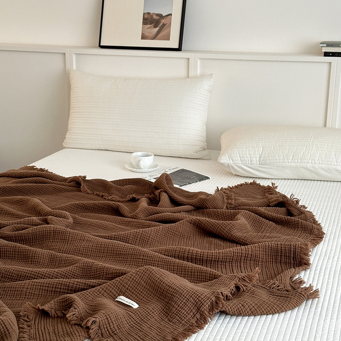 91家纺网 家纺一手货源 找家纺 山舍家居 2025年全棉四层纱布流苏盖毯夏被沙发巾 山核桃