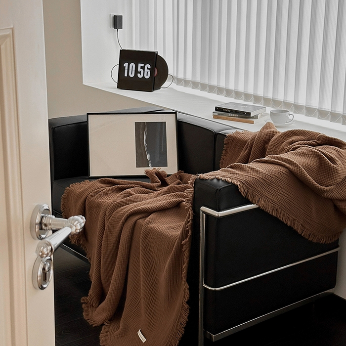 91家纺网 家纺一手货源 找家纺 山舍家居 2025年全棉四层纱布流苏盖毯夏被沙发巾 山核桃