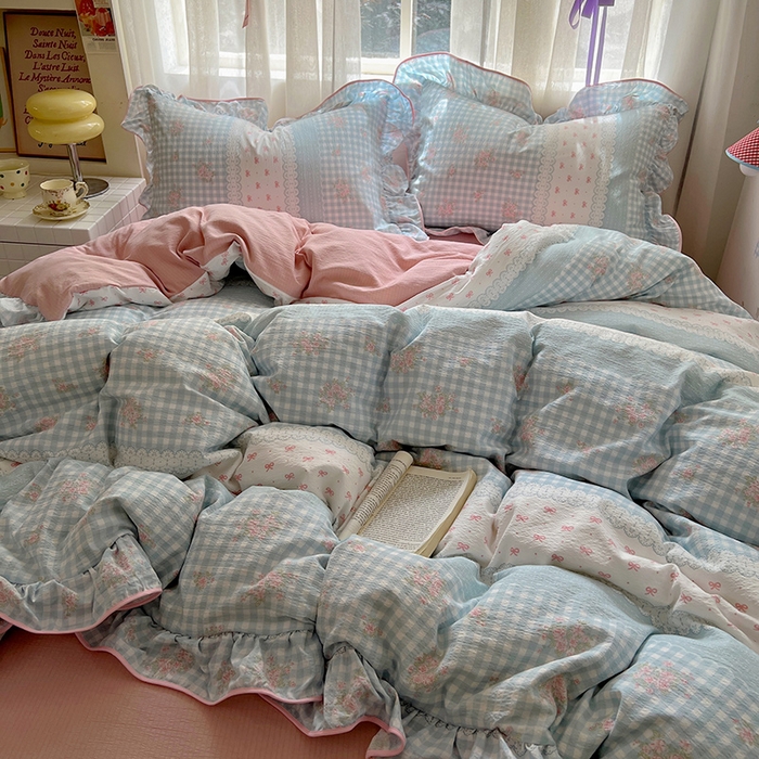 91家纺网 家纺一手货源 找家纺 春光里 2025新款亲肤舒适木棉皱皱纱花边四件套 梦境织格