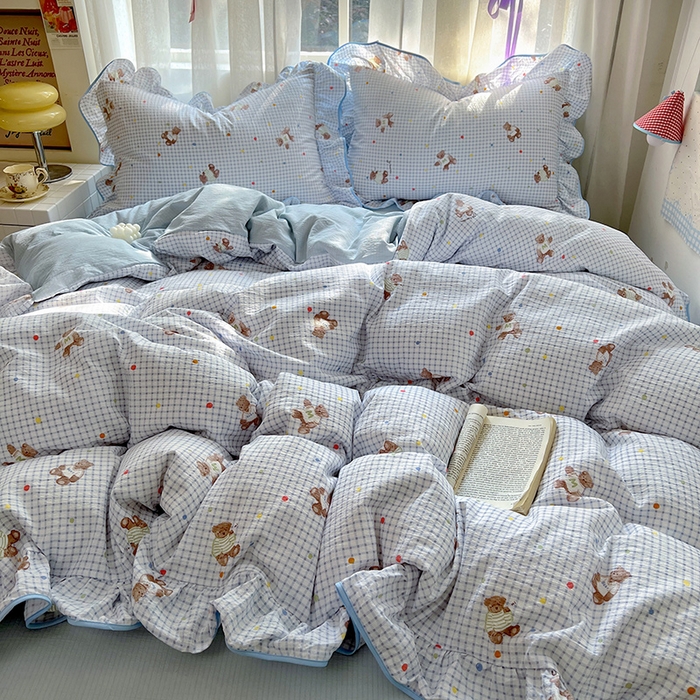 91家纺网 家纺一手货源 找家纺 春光里 2025新款亲肤舒适木棉皱皱纱花边四件套 小熊m豆