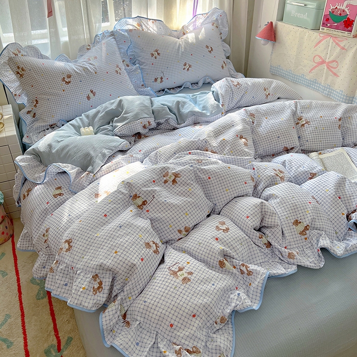 91家纺网 家纺一手货源 找家纺 春光里 2025新款亲肤舒适木棉皱皱纱花边四件套 小熊m豆