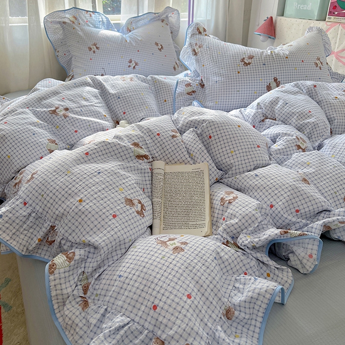 91家纺网 家纺一手货源 找家纺 春光里 2025新款亲肤舒适木棉皱皱纱花边四件套 小熊m豆