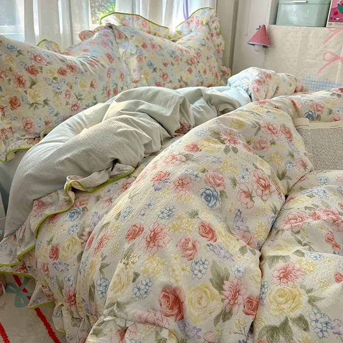 91家纺网 家纺一手货源 找家纺 春光里 2025新款亲肤舒适木棉皱皱纱花边四件套 澜花