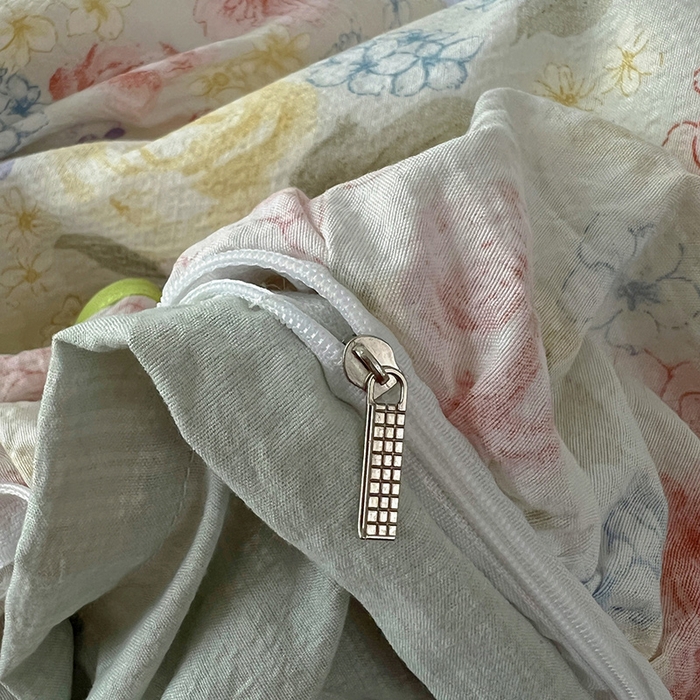 91家纺网 家纺一手货源 找家纺 春光里 2025新款亲肤舒适木棉皱皱纱花边四件套 澜花