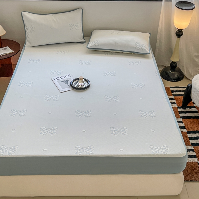 91家纺网 家纺一手货源 找家纺 花满路 2025新款提花凉豆豆床笠款床席三件套 蝴蝶结蓝