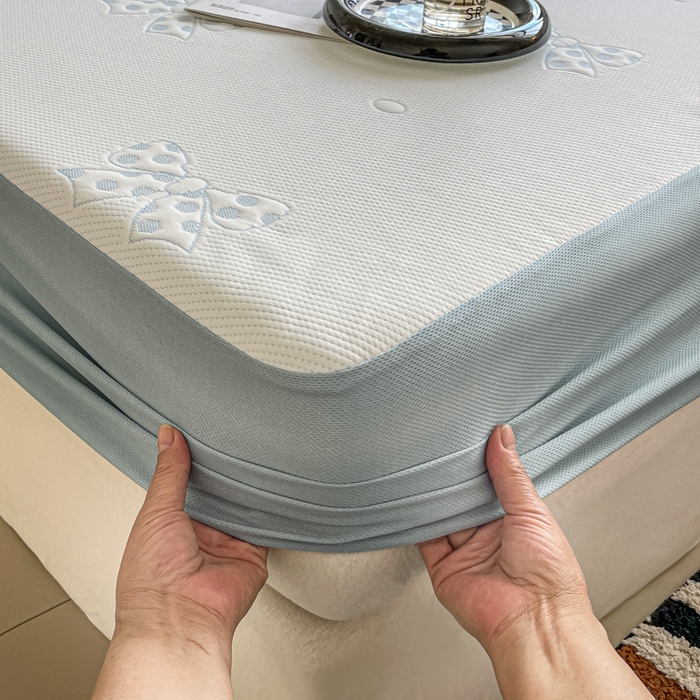 91家纺网 家纺一手货源 找家纺 花满路 2025新款提花凉豆豆床笠款床席三件套 蝴蝶结蓝