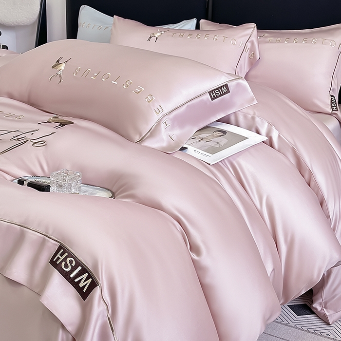 91家纺网 家纺一手货源 找家纺  2025新款夏季爆款A类兰精天丝四件套真丝重工刺绣丝滑裸睡床单床笠轻奢风纯色简约床上用品 妮鹿-太妃粉