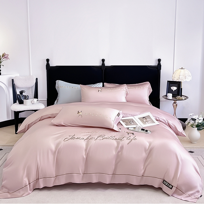 91家纺网 家纺一手货源 找家纺  2025新款夏季爆款A类兰精天丝四件套真丝重工刺绣丝滑裸睡床单床笠轻奢风纯色简约床上用品 妮鹿-太妃粉