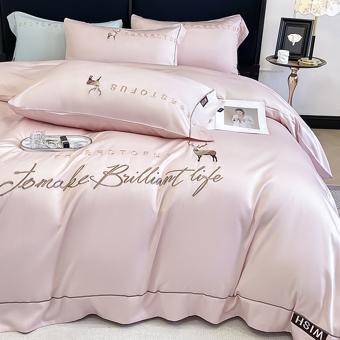 91家纺网 家纺一手货源 找家纺  2025新款夏季爆款A类兰精天丝四件套真丝重工刺绣丝滑裸睡床单床笠轻奢风纯色简约床上用品 妮鹿-樱花粉