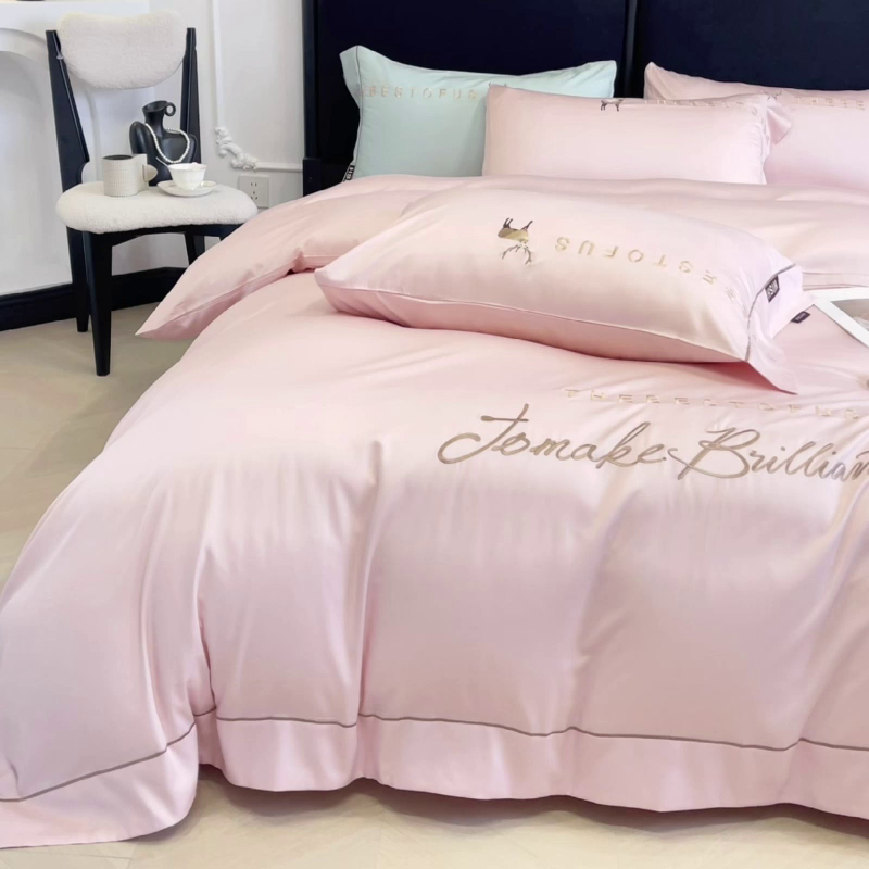 91家纺网 家纺一手货源 找家纺  2025新款夏季爆款A类兰精天丝四件套真丝重工刺绣丝滑裸睡床单床笠轻奢风纯色简约床上用品 妮鹿-太妃粉