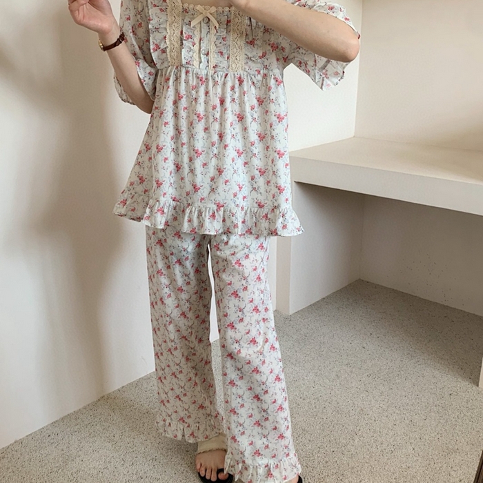 91家纺网 家纺一手货源 找家纺 （总）妍景家居生活馆 2025新款韩系蕾丝边碎花方领套装款