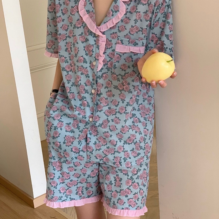 91家纺网 家纺一手货源 找家纺 （总）妍景家居生活馆 2025新款韩系碎花木耳边翻领套装款