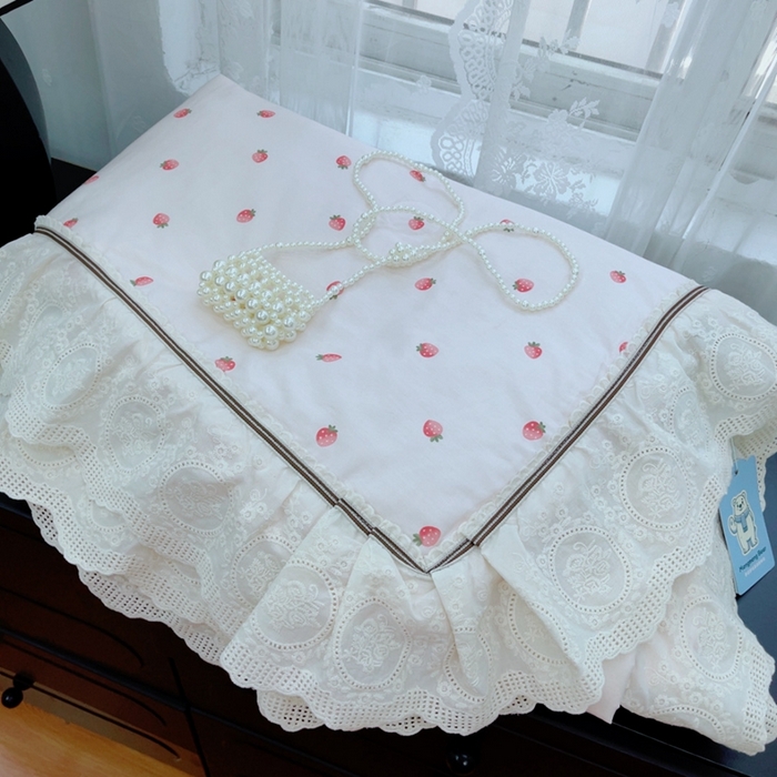 91家纺网 家纺一手货源 找家纺 暖居2025新款欧式浪漫多功能夏被 草莓点点