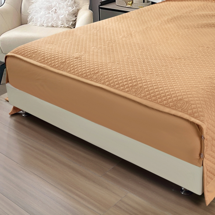 91家纺网 家纺一手货源 找家纺 OL家纺2025新款轻奢风氧乐棉床盖夹棉防滑四件套 华尔兹-咖啡