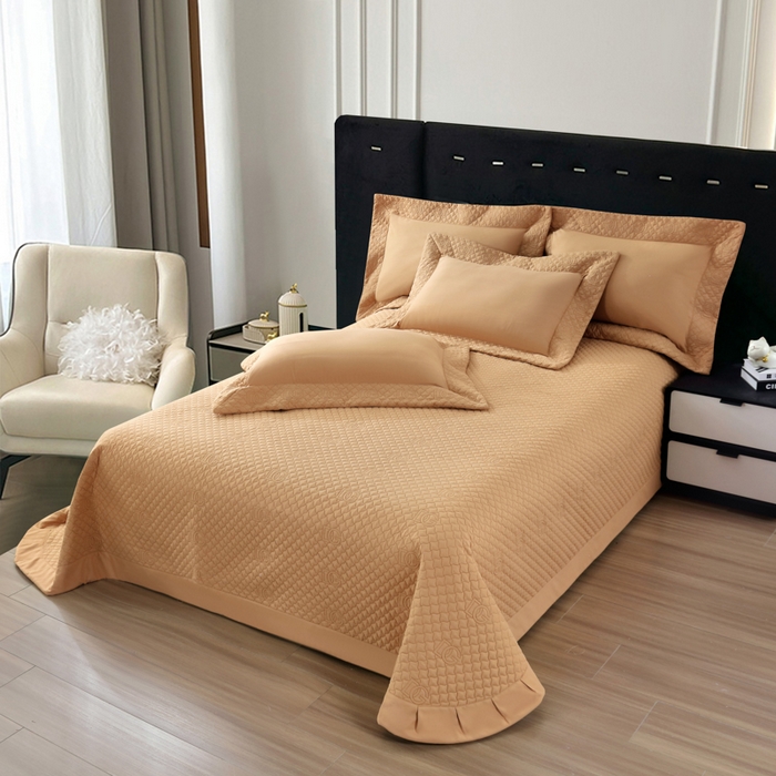 91家纺网 家纺一手货源 找家纺 OL家纺2025新款轻奢风氧乐棉床盖夹棉防滑四件套 华尔兹-咖啡