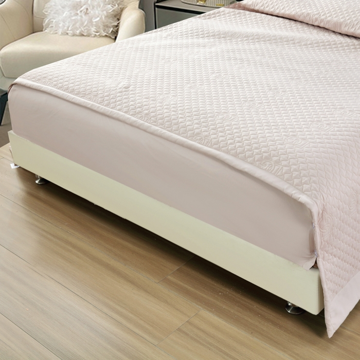 91家纺网 家纺一手货源 找家纺 OL家纺2025新款轻奢风氧乐棉床盖夹棉防滑四件套 华尔兹-卡其