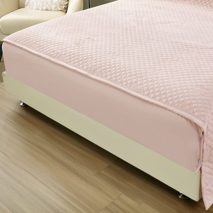 91家纺网 家纺一手货源 找家纺 OL家纺2025新款轻奢风氧乐棉床盖夹棉防滑四件套 华尔兹-裸粉