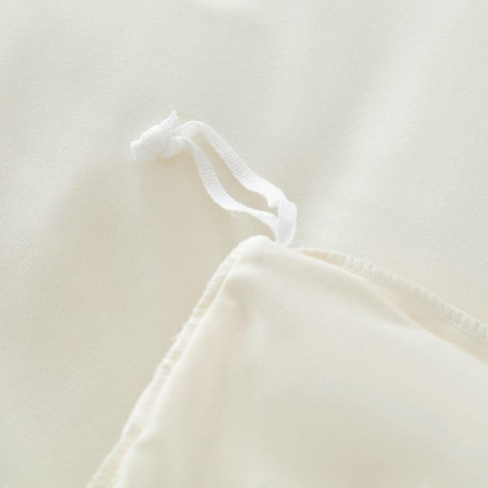 91家纺网 家纺一手货源 找家纺 OL家纺2025新款轻奢风氧乐棉床盖夹棉防滑四件套 华尔兹-米白