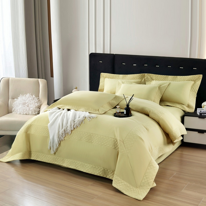 91家纺网 家纺一手货源 找家纺 OL家纺2025新款轻奢风氧乐棉床盖夹棉防滑四件套 华尔兹-浅绿