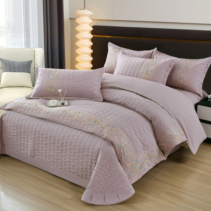 91家纺网 家纺一手货源 找家纺 OL家纺 2025春夏新款轻奢风针织云棉床盖夹绵防滑床盖款四件套 浅紫