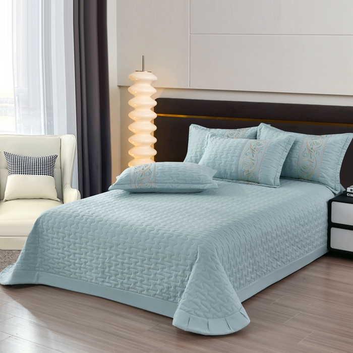 91家纺网 家纺一手货源 找家纺 OL家纺 2025春夏新款轻奢风针织云棉床盖夹绵防滑床该款四件套 水蓝