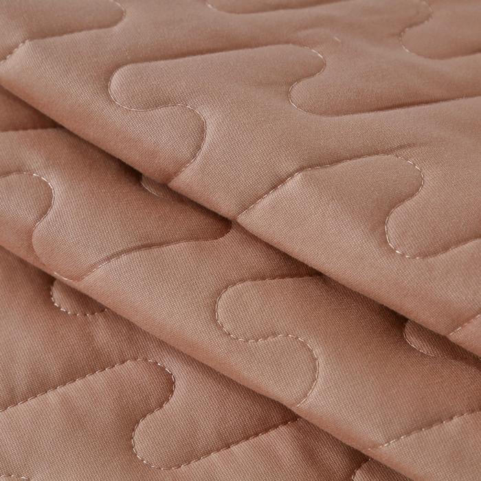 91家纺网 家纺一手货源 找家纺 OL家纺 2025春夏新款轻奢风针织云棉床盖夹绵防滑床该款四件套 豆沙