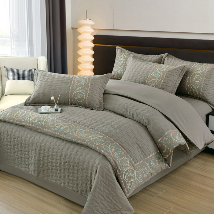 91家纺网 家纺一手货源 找家纺 OL家纺 2025春夏新款轻奢风针织云棉床盖夹绵防滑床该款四件套 灰色