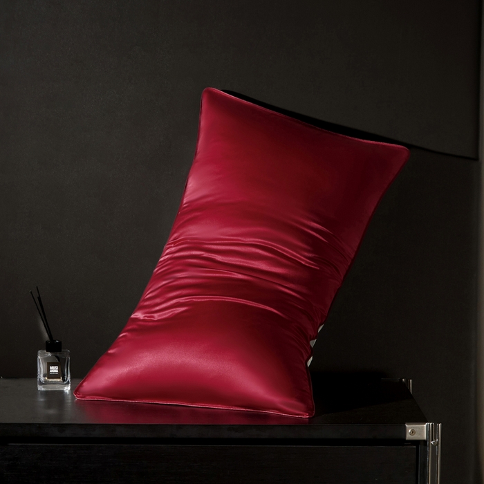 91家纺网 家纺一手货源 找家纺 凯森家纺 重磅纯真丝枕套100%桑蚕丝枕头套纯色枕芯套丝滑缎面单人枕皮夏季天丝美 容顺发枕巾 樱桃红