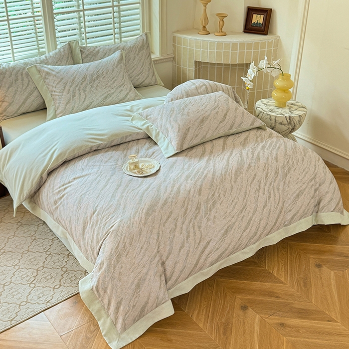 91家纺网 家纺一手货源 找家纺 巧玲珑 2025新款ABk版新疆棉双拼四件套（新花色已更新）