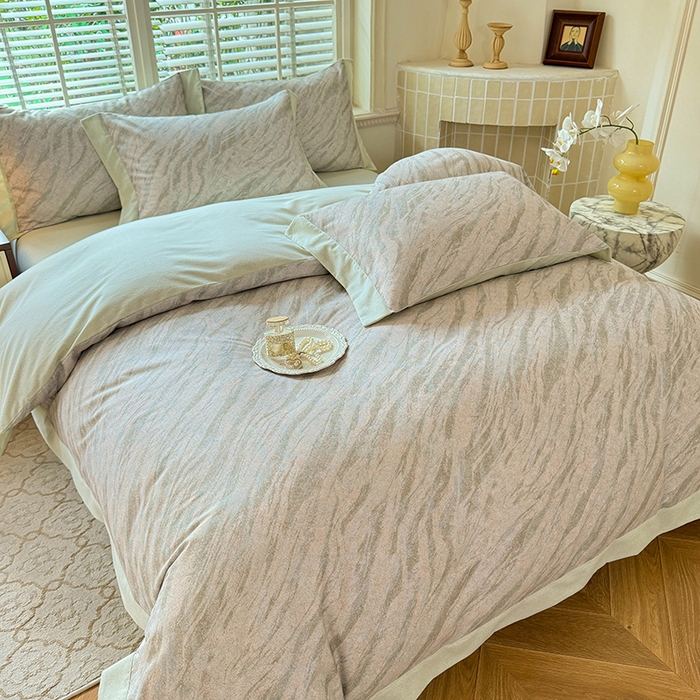 91家纺网 家纺一手货源 找家纺 巧玲珑 2025新款ABk版新疆棉双拼四件套（新花色已更新）