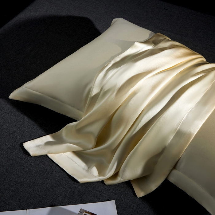 91家纺网 家纺一手货源 找家纺 凯森家纺 重磅纯真丝枕套一对100%桑蚕丝枕芯套美 容丝绸缎面枕头套夏季冰丝枕巾枕头套 太空白