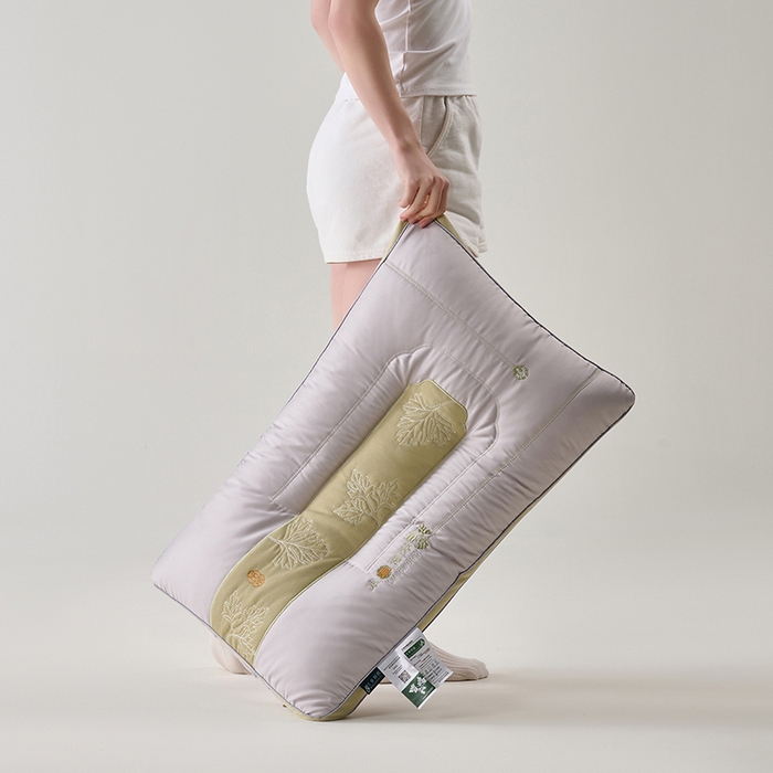 91家纺网 家纺一手货源 找家纺 （总）怡薇格枕芯 2025新款新款艾草分区护颈枕头枕芯