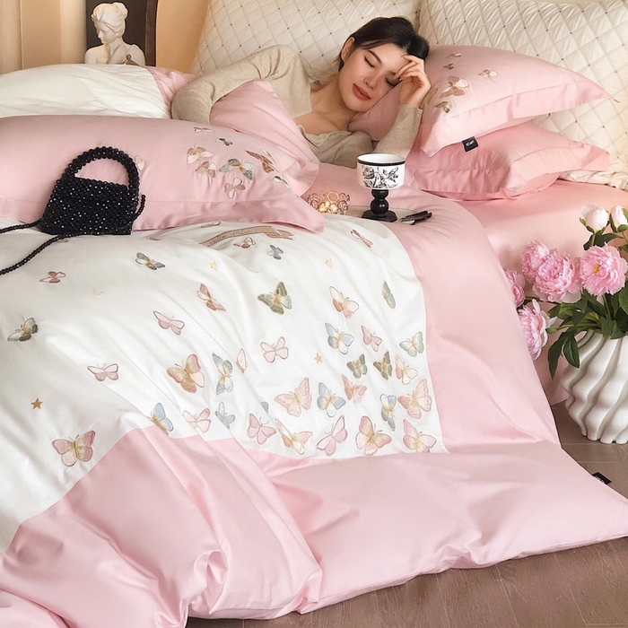 91家纺网 家纺一手货源 找家纺 （总）卡姿家纺 2025新款清新风格刺绣四件套-- 彩蝶