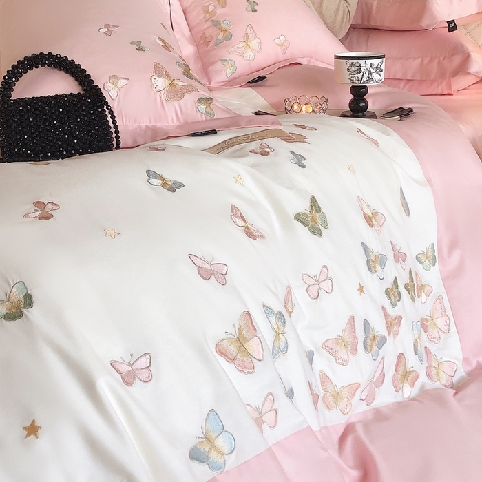 91家纺网 家纺一手货源 找家纺 （总）卡姿家纺 2025新款清新风格刺绣四件套-- 彩蝶