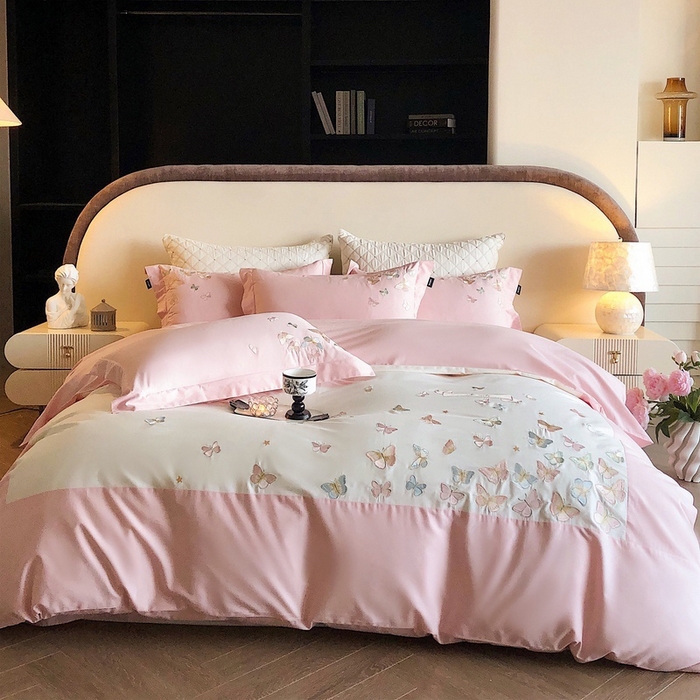 91家纺网 家纺一手货源 找家纺 （总）卡姿家纺 2025新款清新风格刺绣四件套-- 彩蝶