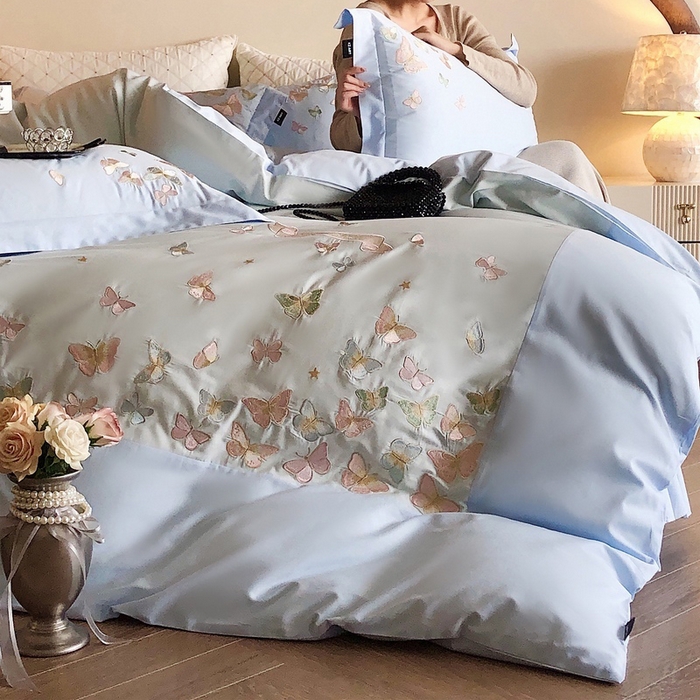 91家纺网 家纺一手货源 找家纺 卡姿家纺 2025新款清新风格刺绣四件套-- 彩蝶 彩蝶-蓝