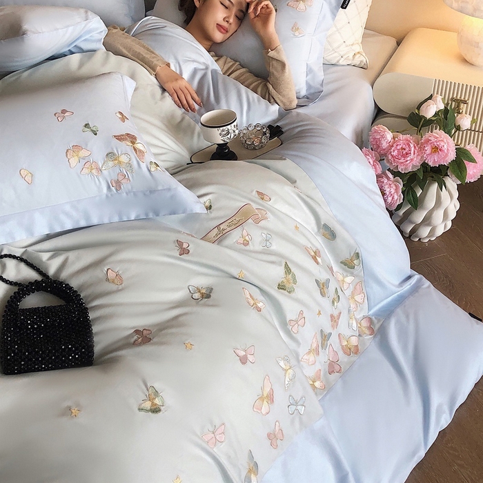 91家纺网 家纺一手货源 找家纺 卡姿家纺 2025新款清新风格刺绣四件套-- 彩蝶 彩蝶-蓝